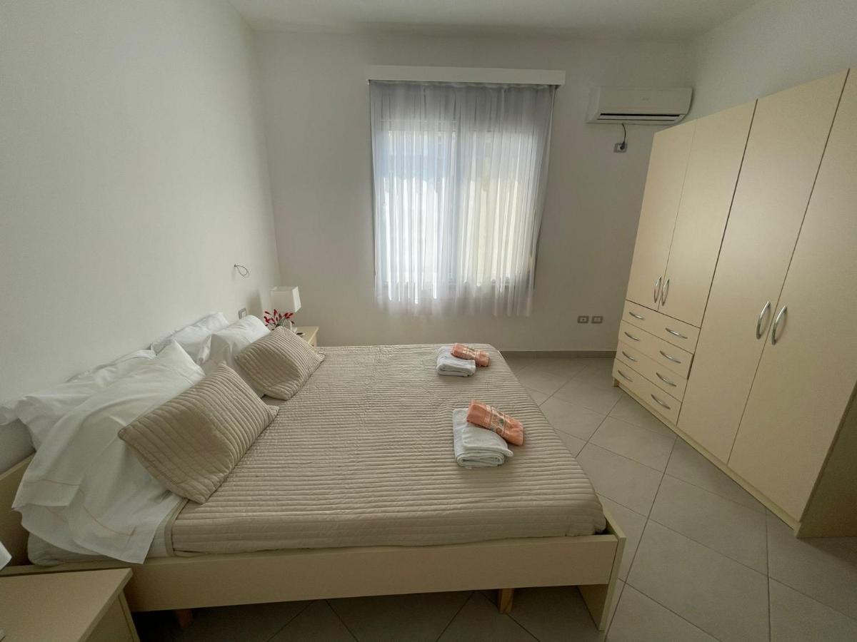 Orikum Apartments מראה חיצוני תמונה