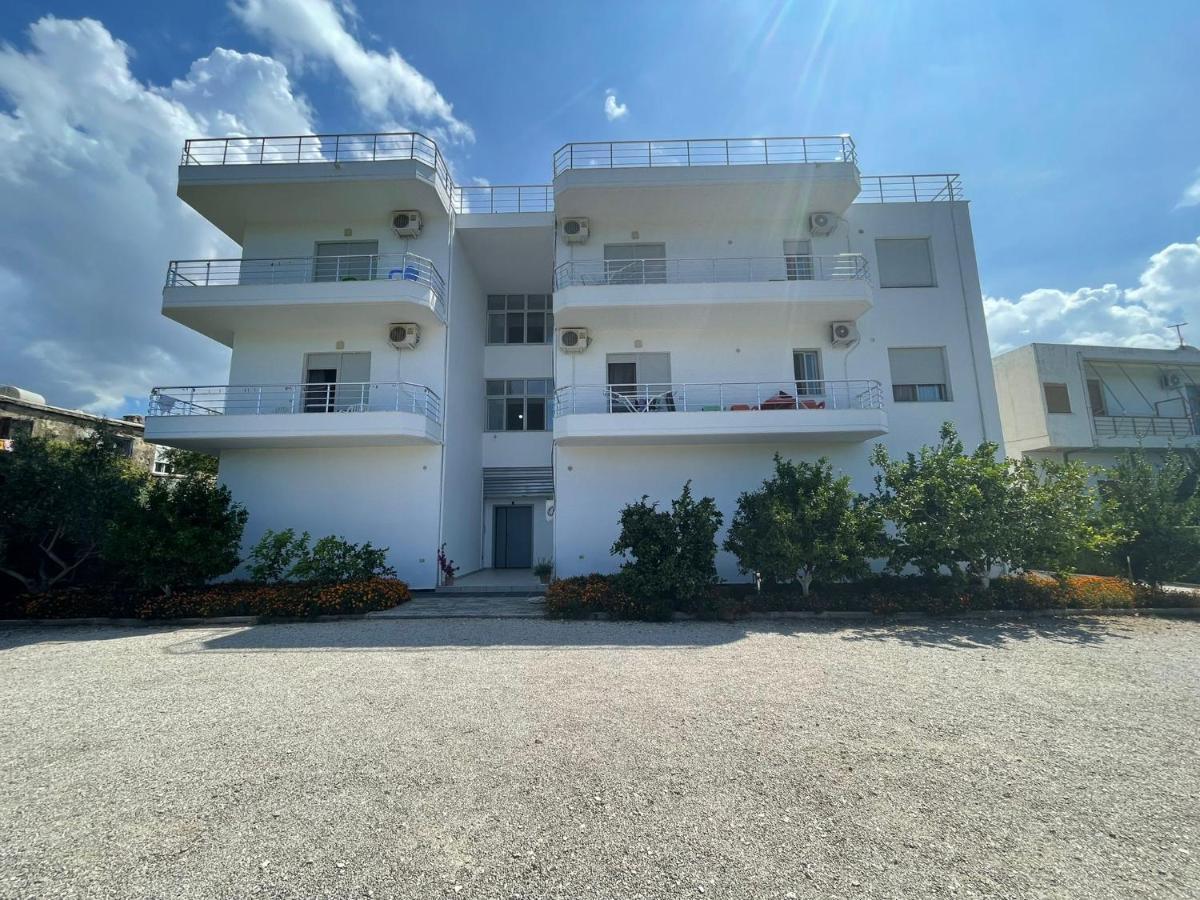 Orikum Apartments מראה חיצוני תמונה