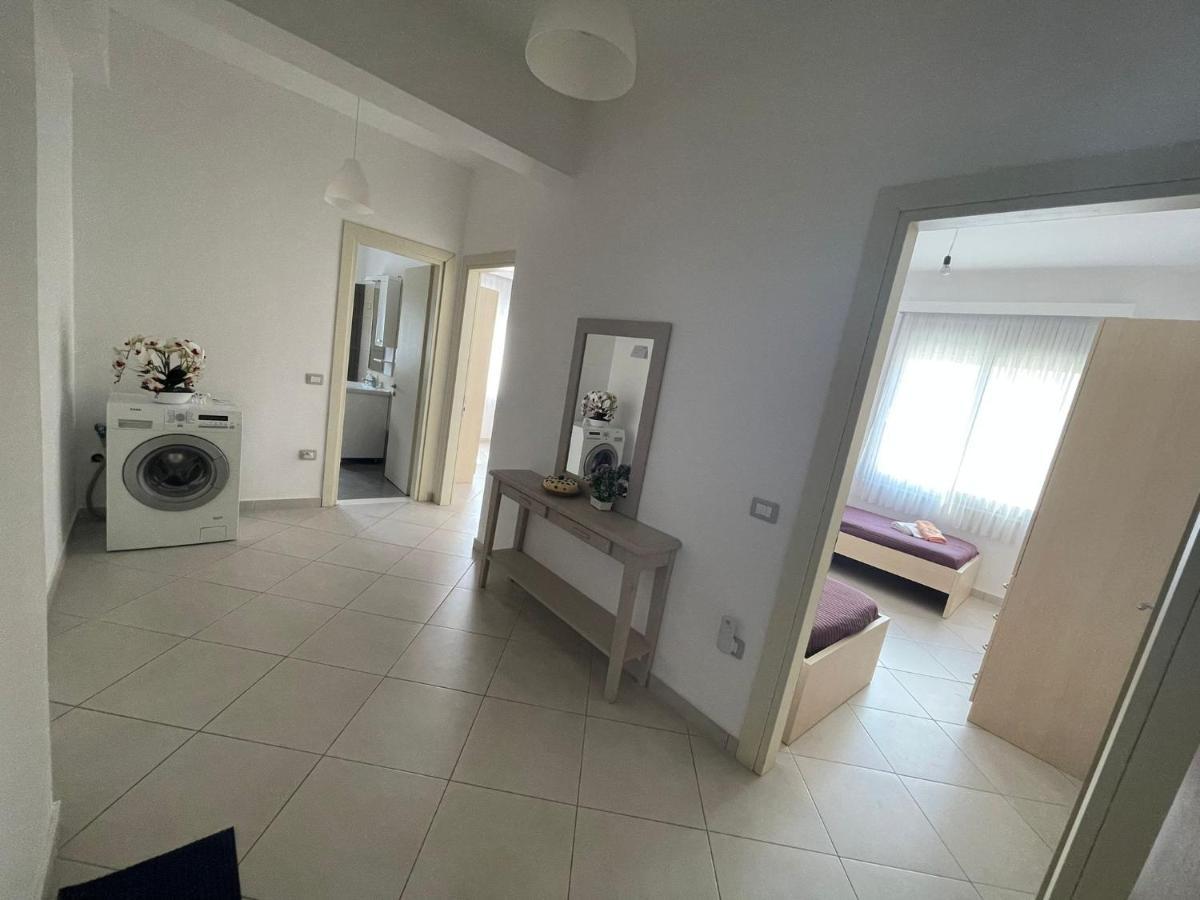 Orikum Apartments מראה חיצוני תמונה